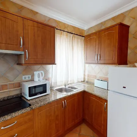 Monte Dos Avos Village - Pet Friendly 2*
