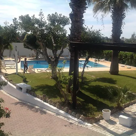 Konukevi Monte Dos Avos Village - Pet Friendly 2*