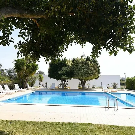 Konukevi Monte Dos Avos Village - Pet Friendly 2*
