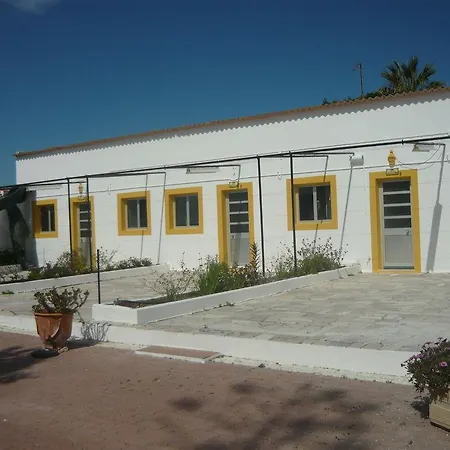 Monte Dos Avos Village - Pet Friendly